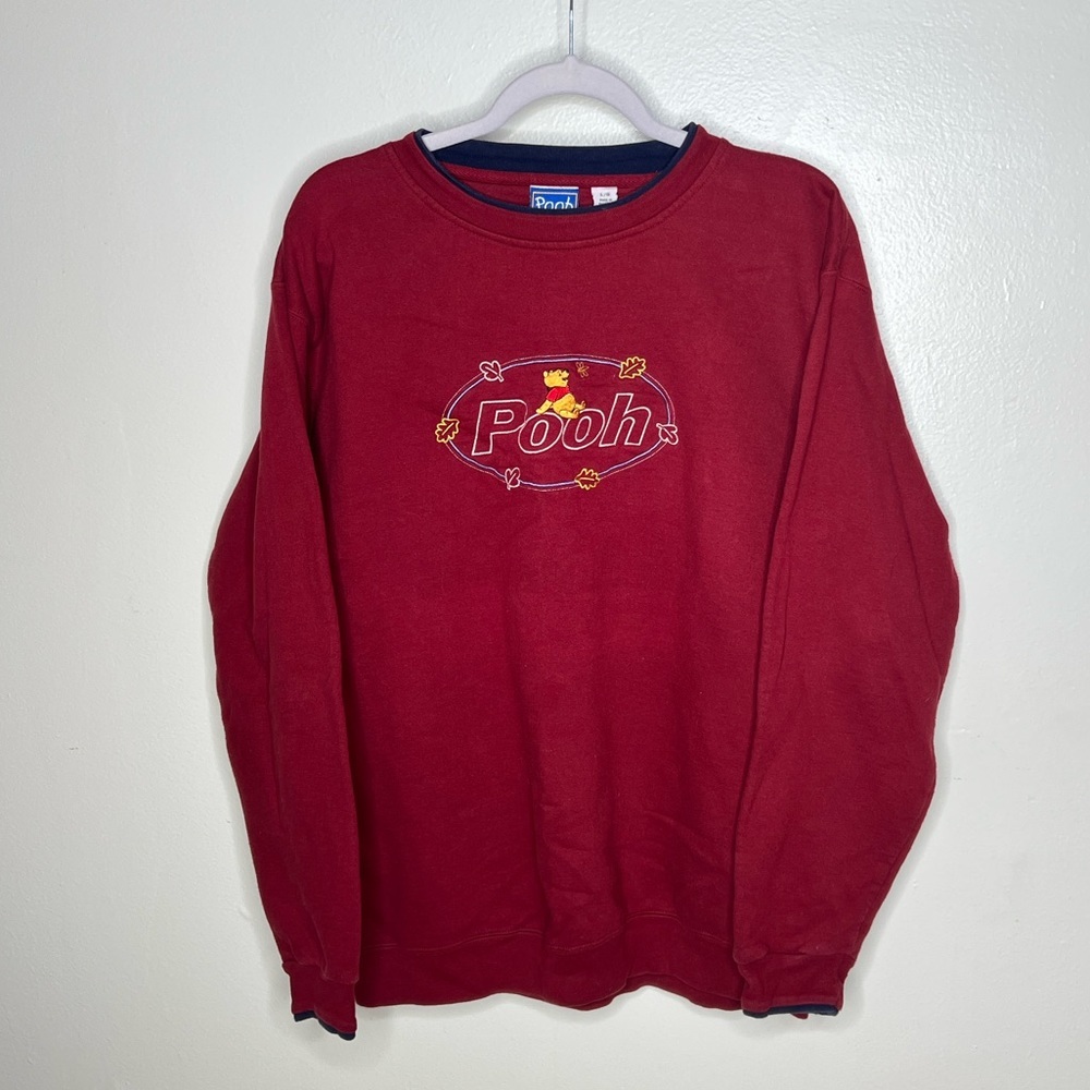 Vintage Embroidered Winnie The Pooh Pull Over Burgundy Sweatshirt Size L